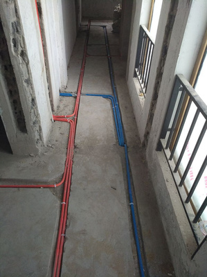 專業(yè)水電裝修，打造安全高效的生活空間——致電15867920622，專業(yè)施工團(tuán)隊(duì)竭誠(chéng)為您服務(wù)